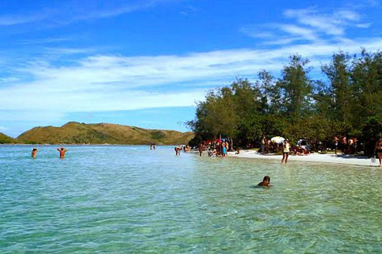 Kitnet Da Izumi Villa Cabo Frio Bagian luar foto