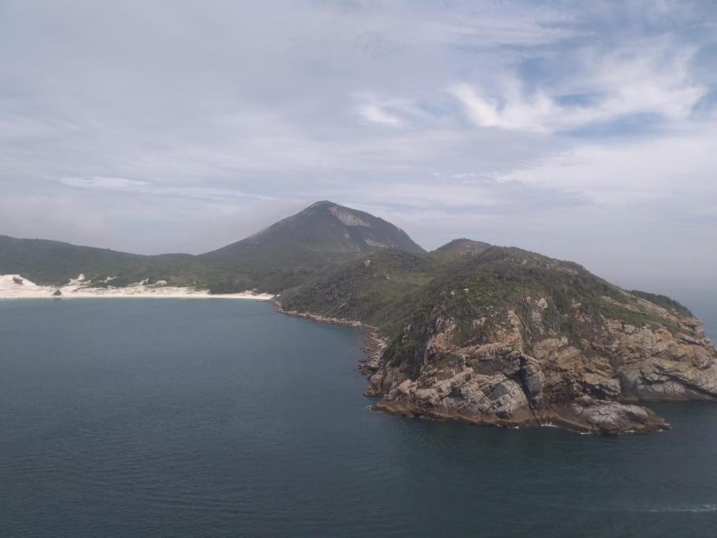 Kitnet Da Izumi Villa Cabo Frio Bagian luar foto